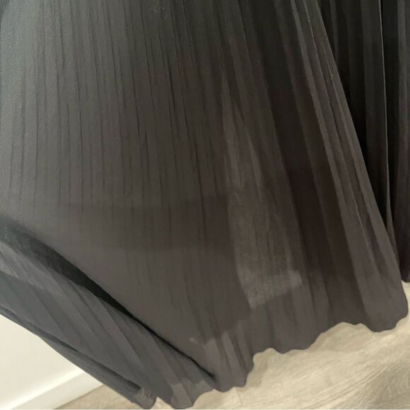 AMUR Maxi Dress Gown Black Janet Halter Pleated Sleeveless size 8 - Picture 11 of 12